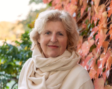 Retreat in France, April 13th 5:00PM, 2025