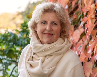 2 weeks Retreat in France, August 10th 8:00PM, 2025